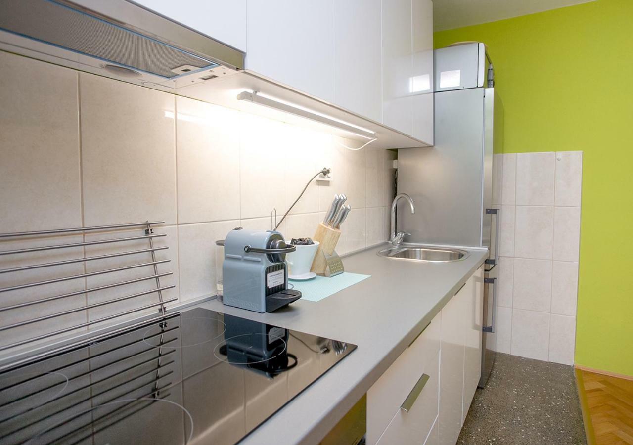 Apartment Omis Holiday 외부 사진